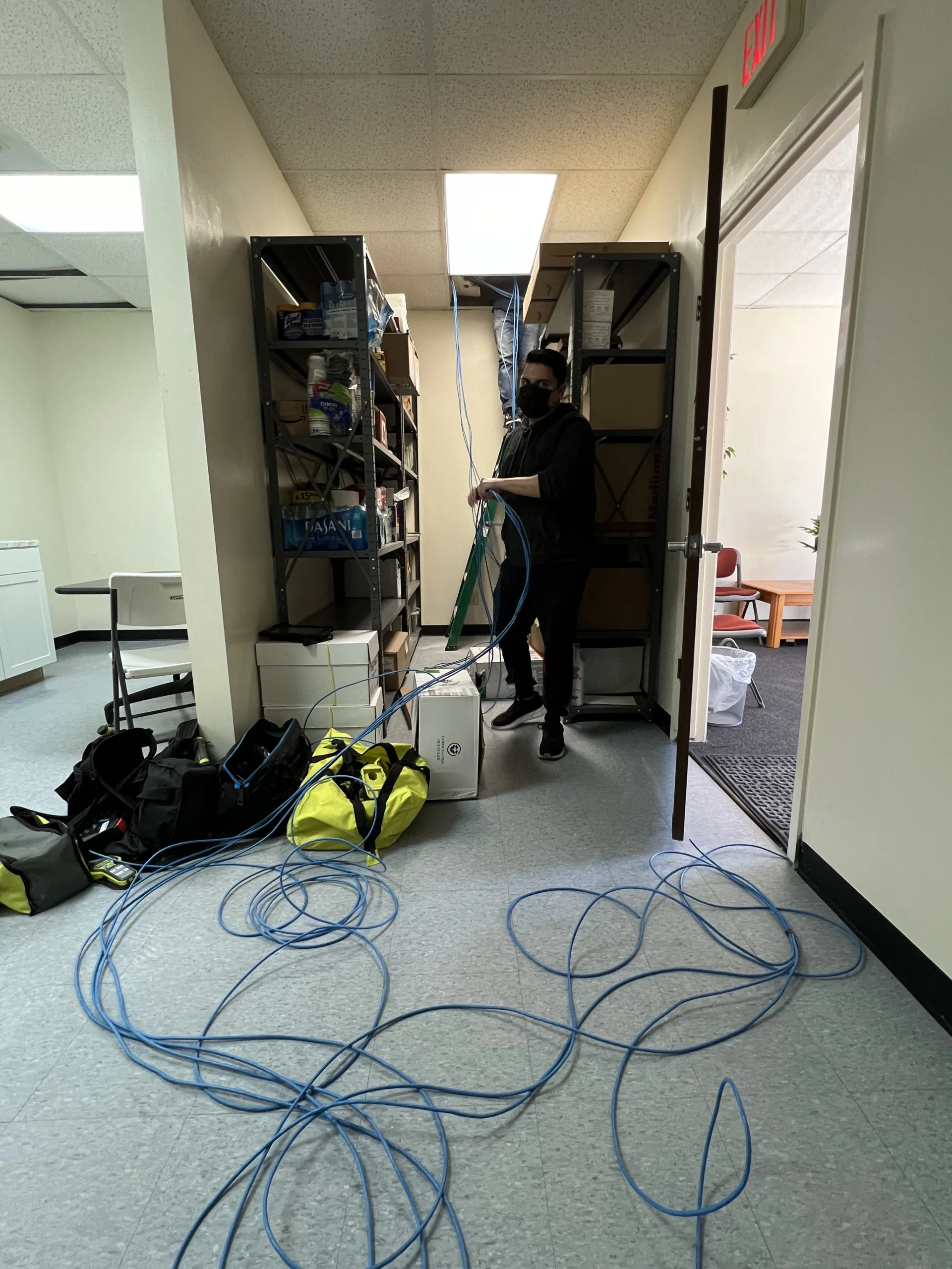 Vault Ventures LLC — Multi-Building Surveillance with Radio Link & PoE Infrastructure