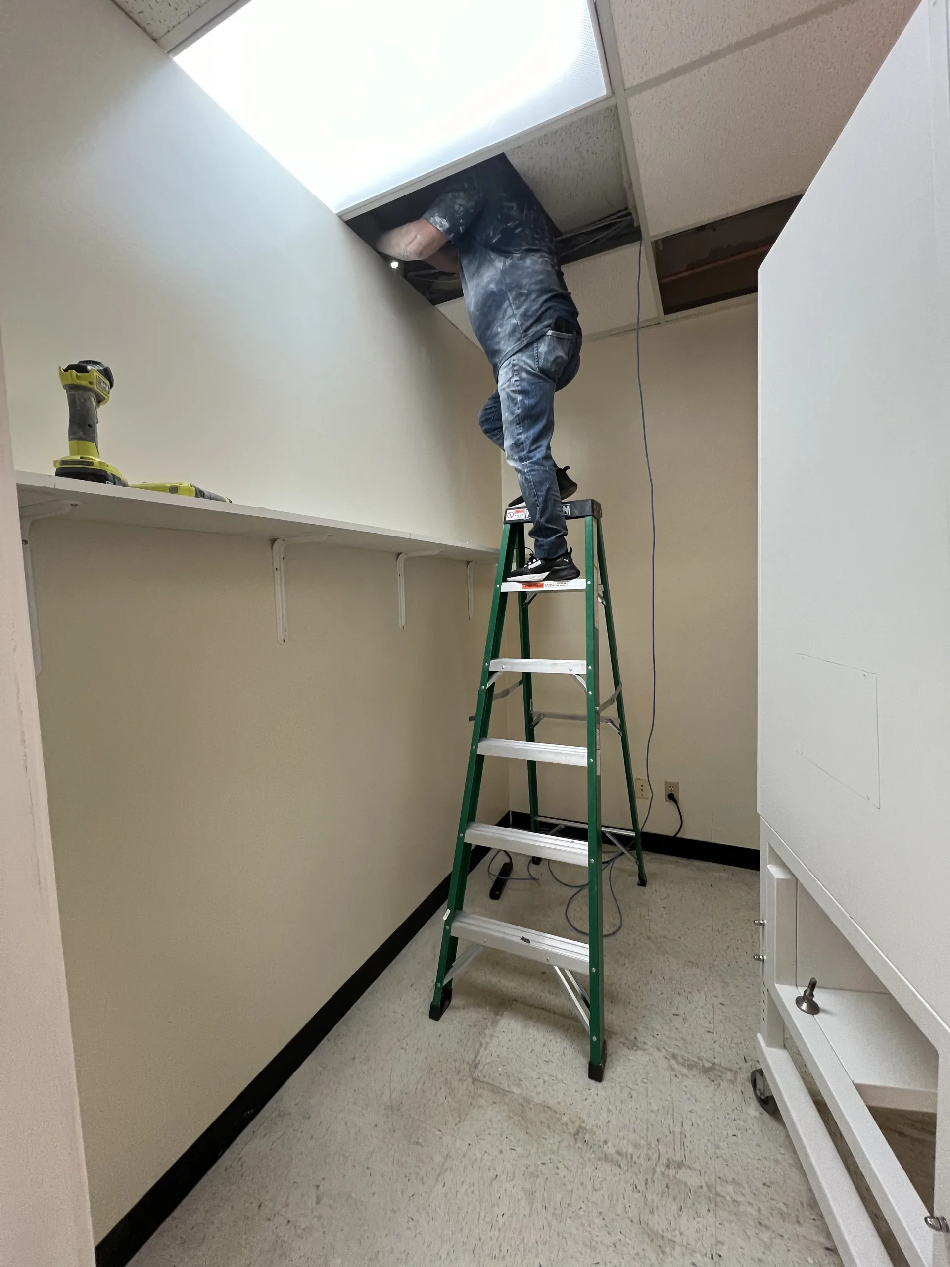 General Noli — Houston — Full Office Network Infrastructure & IT Rack Build-Out