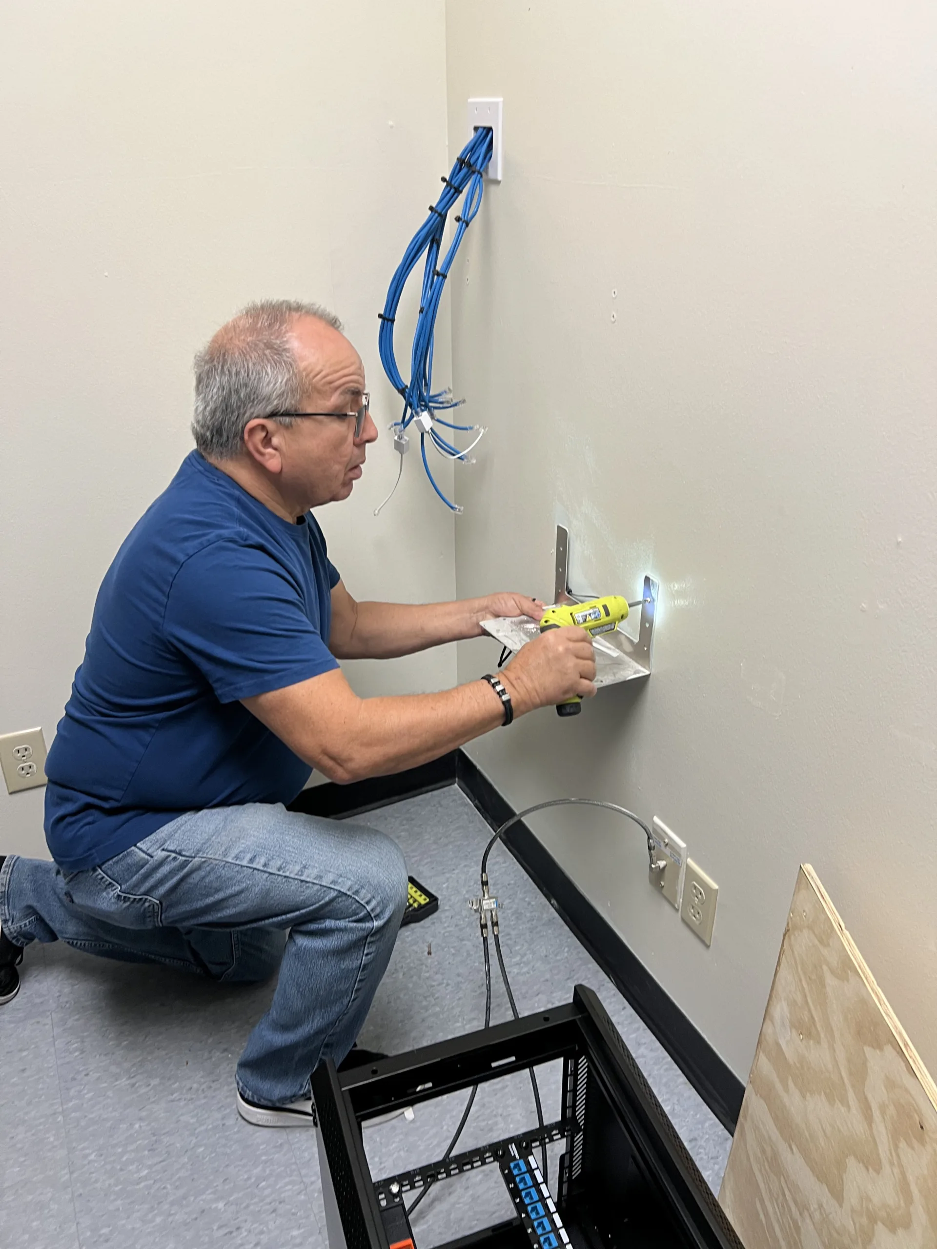 ETX Diagnostics — End-to-End Technology for a Medical Facility