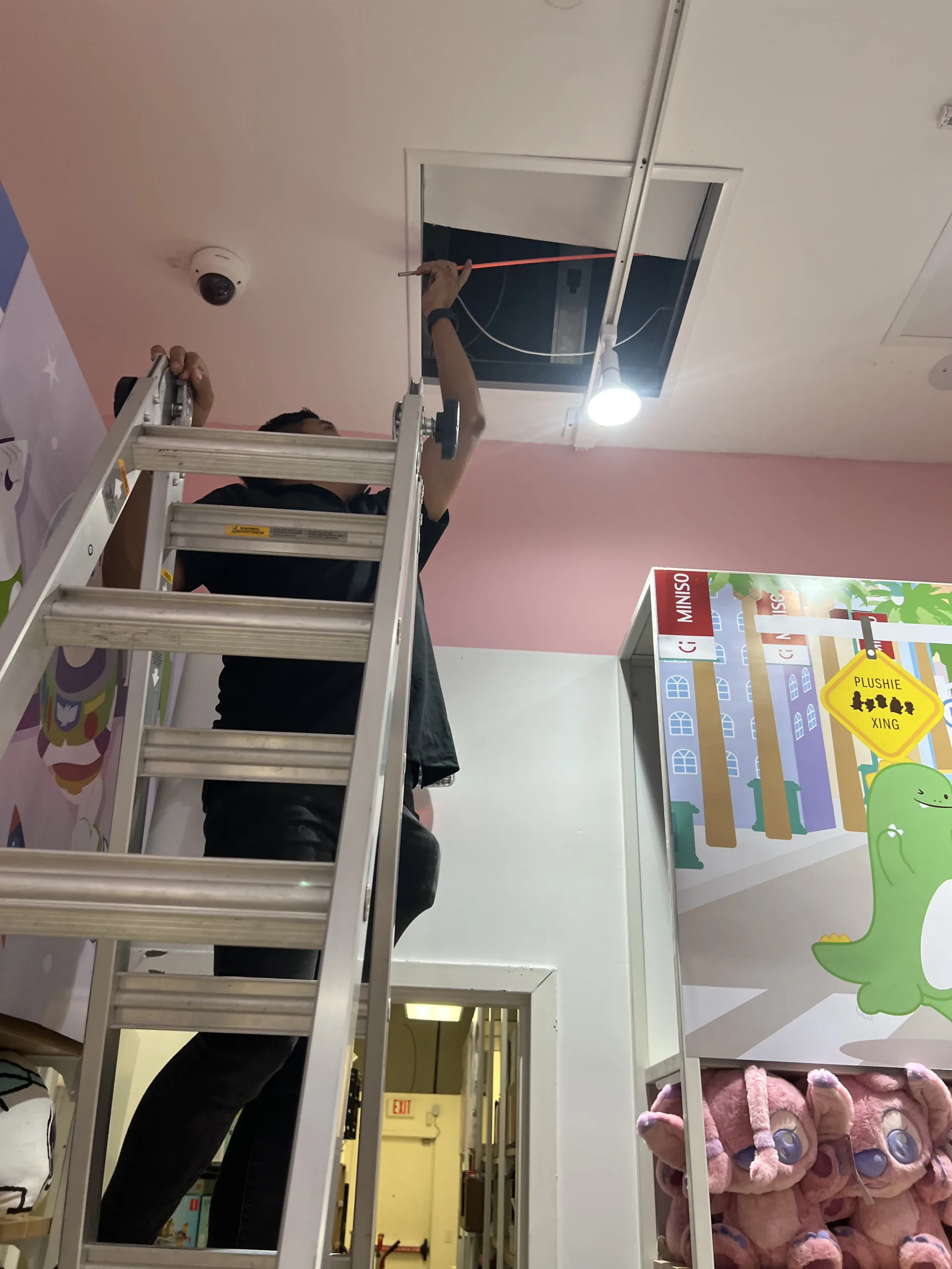 Miniso — Memorial City Mall — Retail Network Upgrade & POS Connectivity