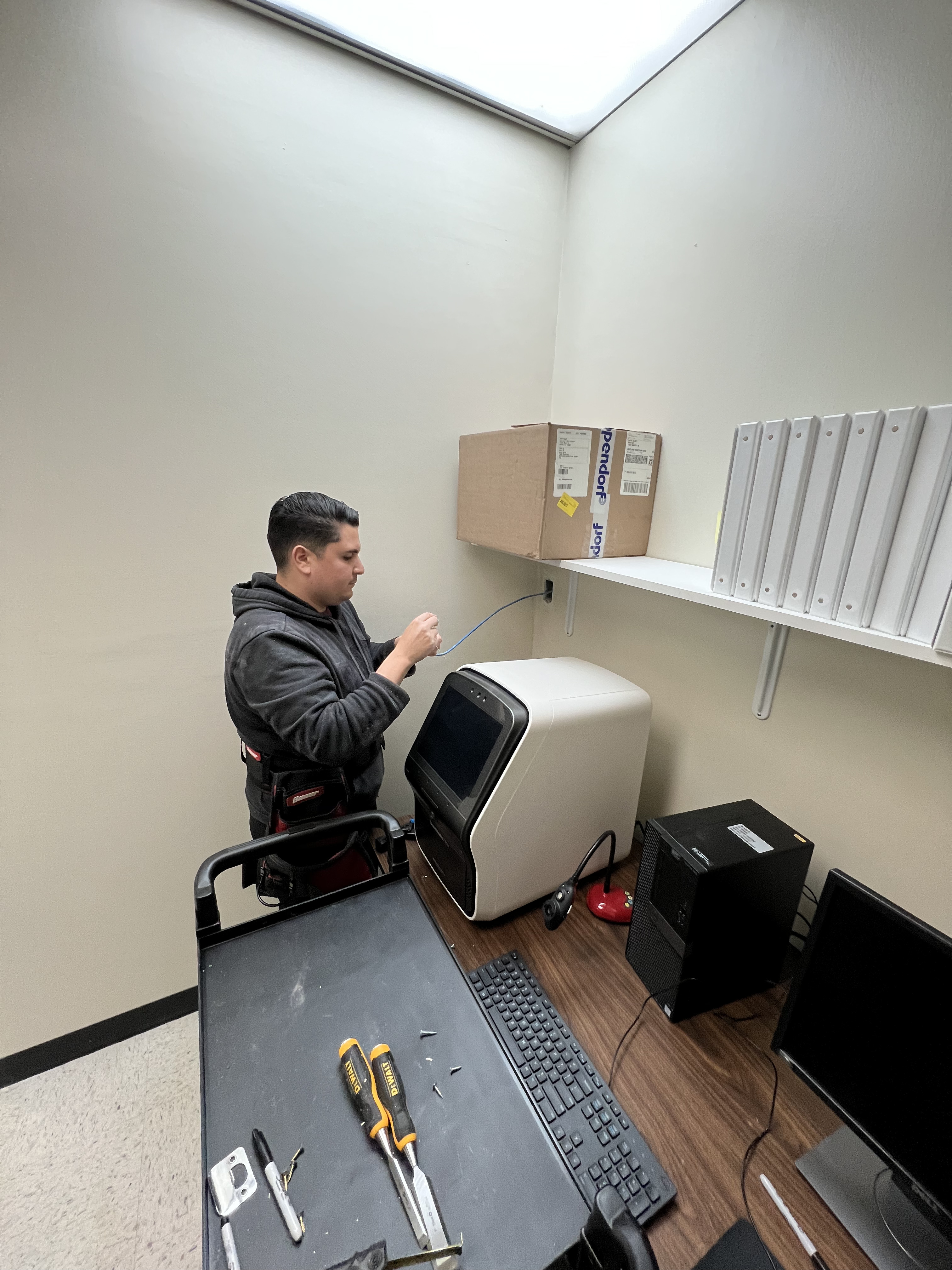 Cámaras de seguridad · Cableado · VoIP - ETX Diagnostics - Houston, TX 2024 - photo 9 of 30