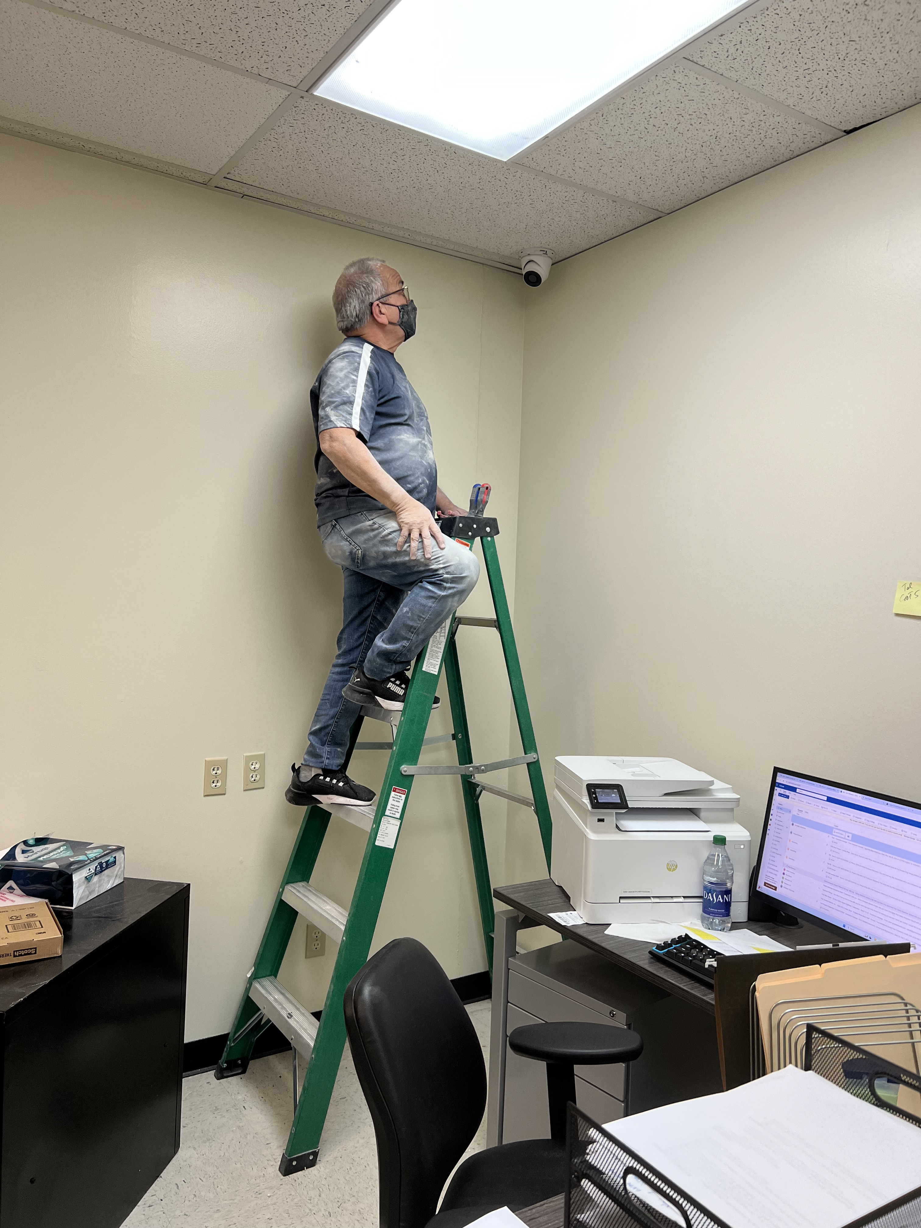 Cámaras de seguridad · Cableado · VoIP - ETX Diagnostics - Houston, TX 2024 - photo 20 of 30