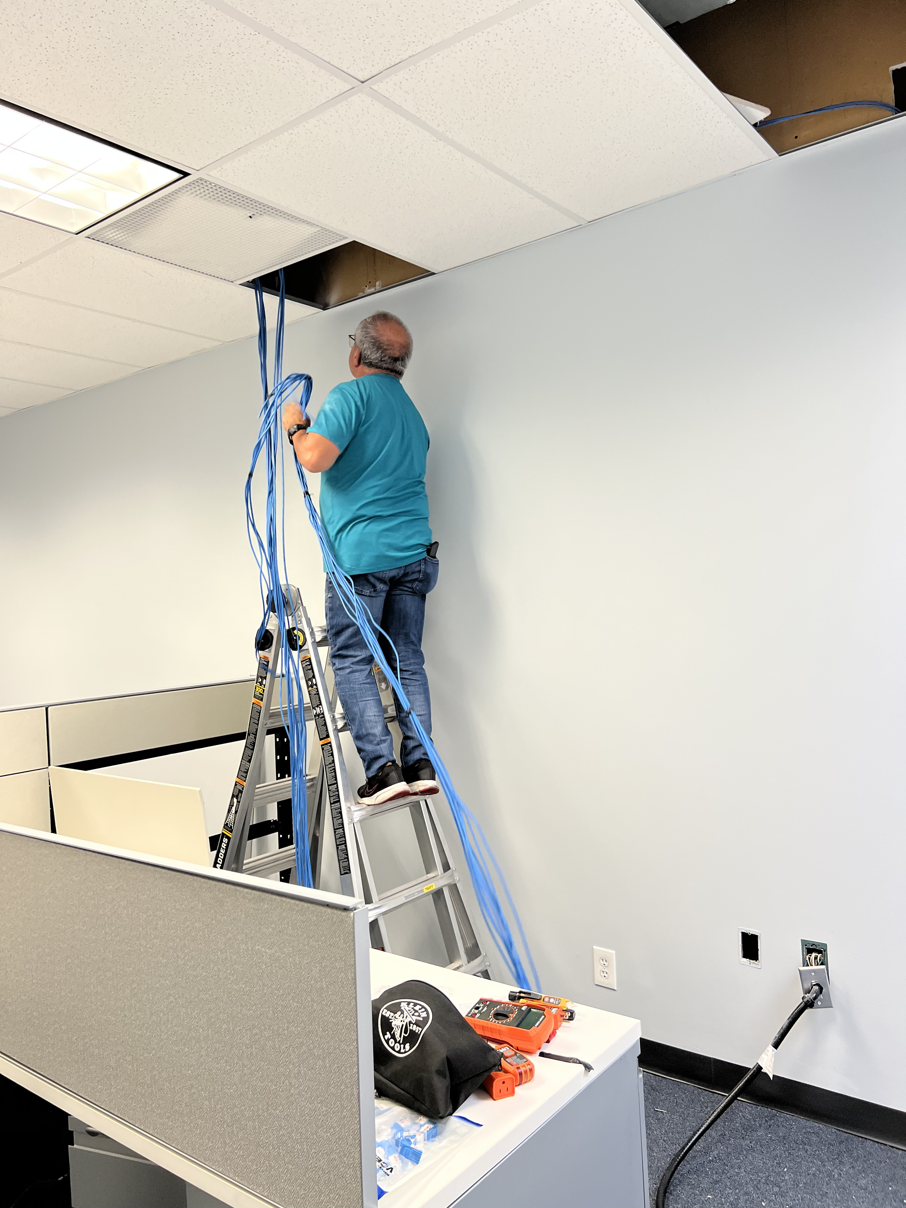 Cableado de red · Rack de IT · Infraestructura - General Noli — Houston - Houston, TX 2024 - photo 15 of 30