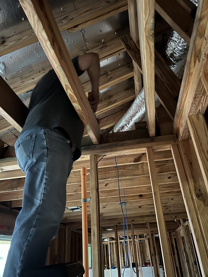 Cableado de red · Preinstalación · Coaxial - Ram Construction · Sedona Apartments - Houston, TX 2024 - photo 11 of 15
