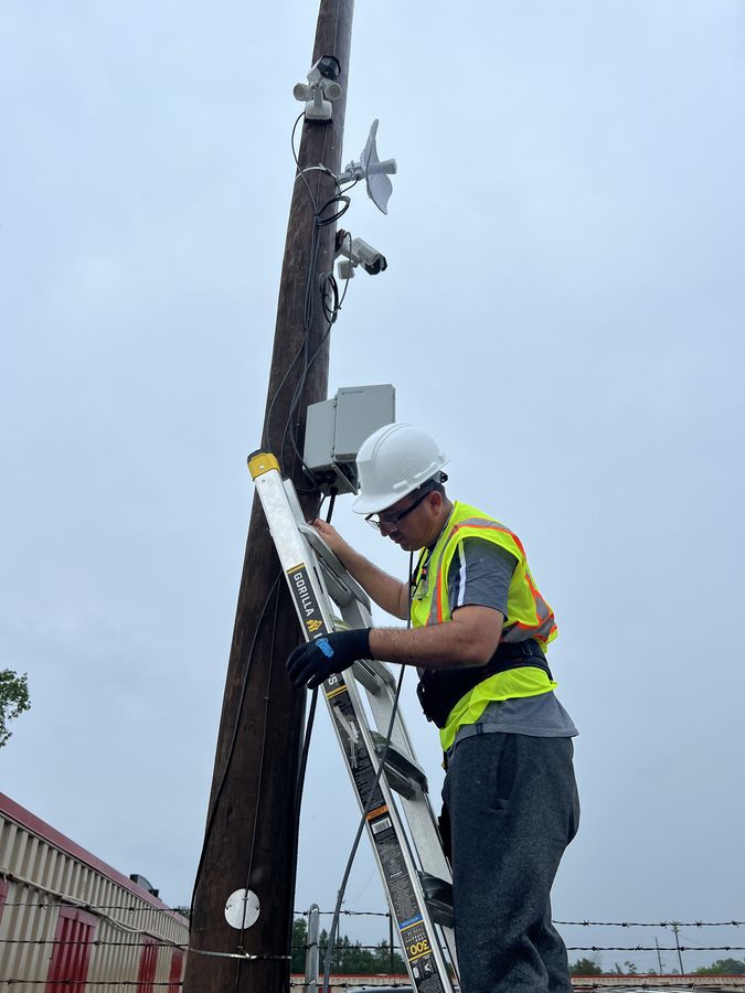 Cámaras de seguridad · Radioenlace · PoE - Vault Ventures LLC - Houston, TX 2024 - photo 21 of 26