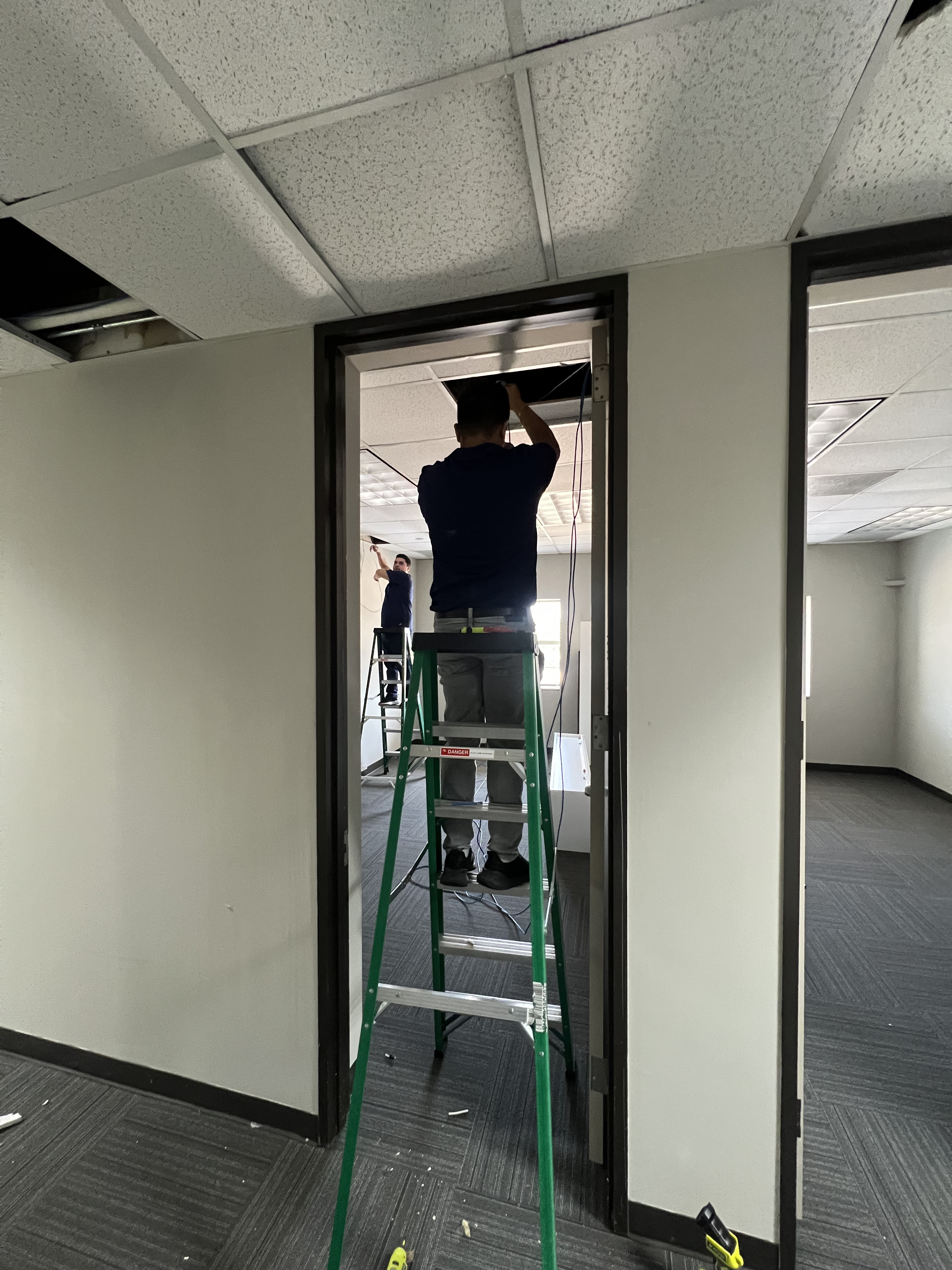 Cámaras · Cableado · Starlink · Punto a punto · Solar - Fayman International - Houston, TX 2024 - photo 5 of 30