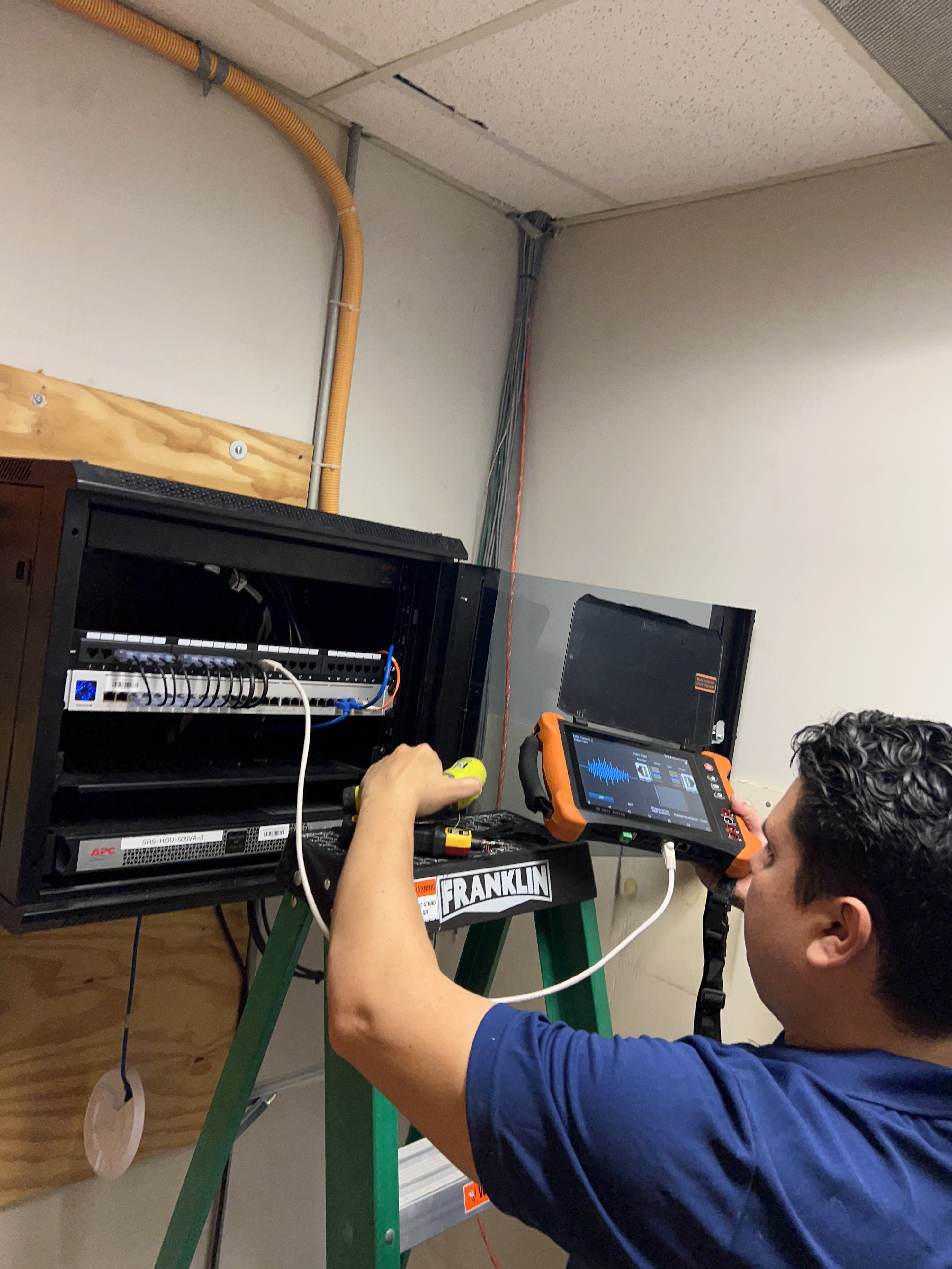 Cámaras · Cableado · Starlink · Punto a punto · Solar - Fayman International - Houston, TX 2024 - photo 14 of 30