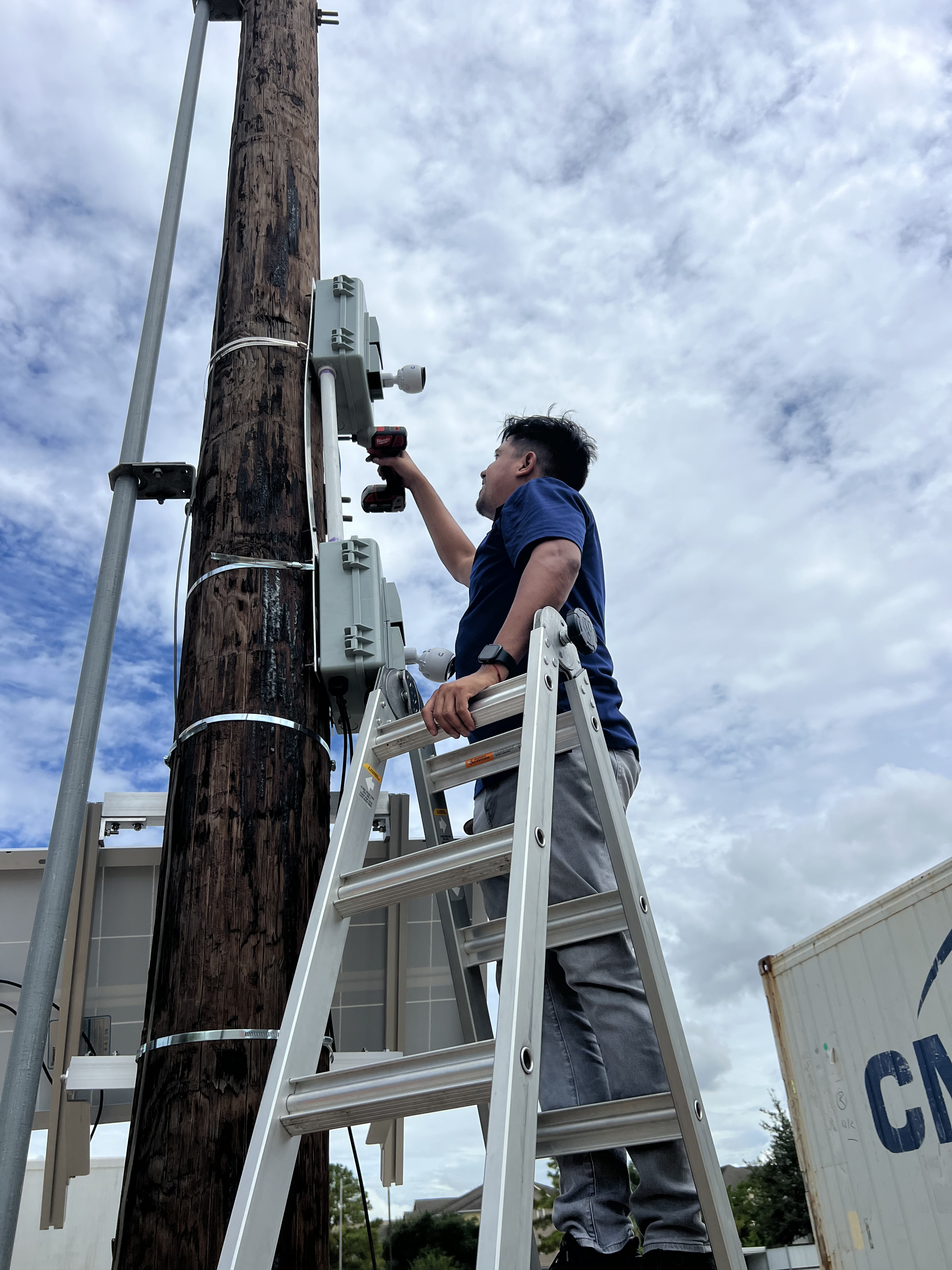 Cámaras · Cableado · Starlink · Punto a punto · Solar - Fayman International - Houston, TX 2024 - photo 26 of 30