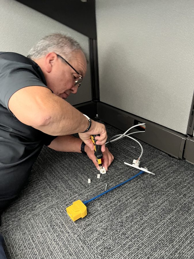 Cableado de red · Cuarto de telecomunicaciones - Savino del Bene - Houston, TX 2024 - photo 9 of 27
