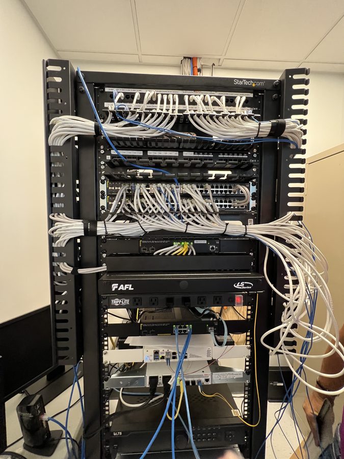 Cableado de red · Cuarto de telecomunicaciones - Savino del Bene - Houston, TX 2024 - photo 17 of 27