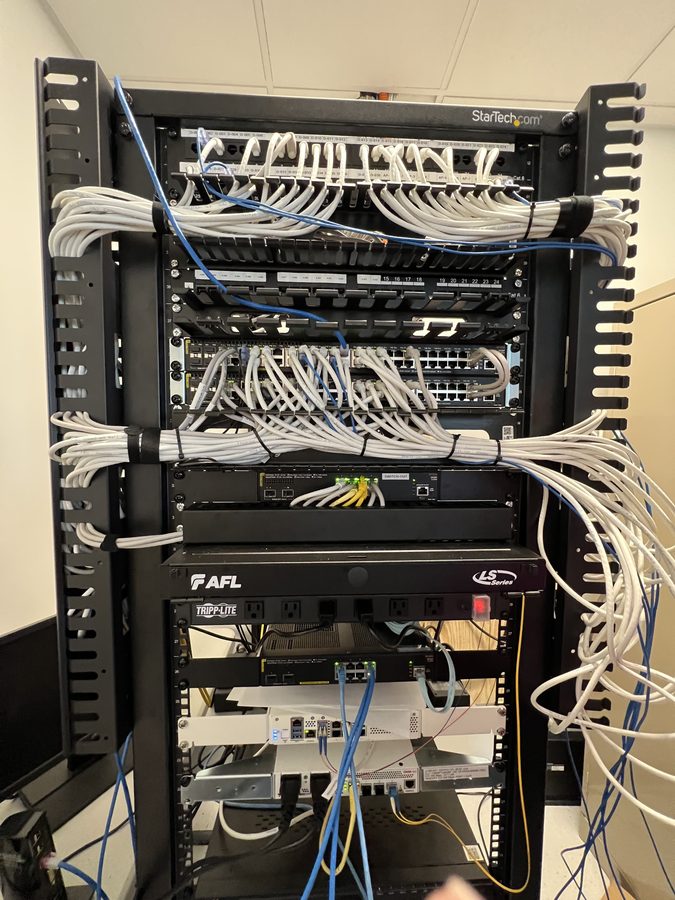 Cableado de red · Cuarto de telecomunicaciones - Savino del Bene - Houston, TX 2024 - photo 18 of 27